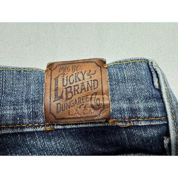 Lucky Brand Dungarees Women's Classic Fit Straight Leg Jeans - Size 10 (30x33) - Picture 4 of 8